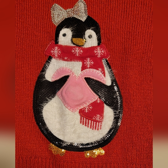 CHRISTMAS Penquin Sweater - Picture 6 of 7